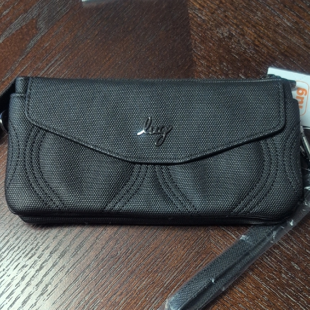 Brand New Lug Blitz In Matte Luxe VL In Black!